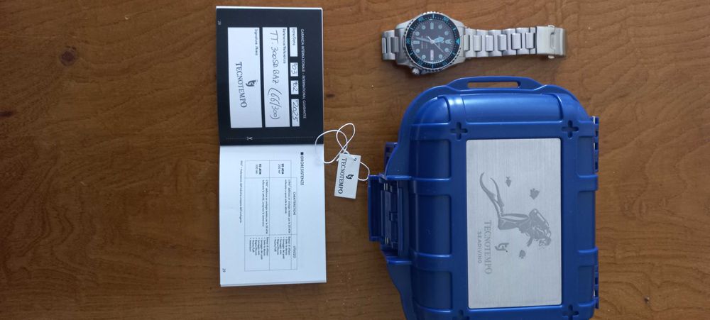 Relógio Automático "TECNOTEMPO " Novo com garantia.