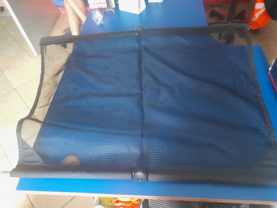 Siatka bagażnika Vw Touran czarna pokrowiec 1T0'861691  03-10r