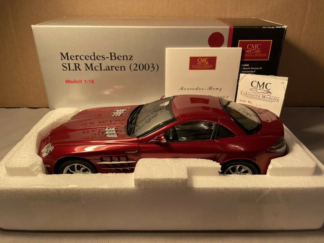 Collector's model CMC 1/18 Mercedes-Benz SLR McLaren 2003