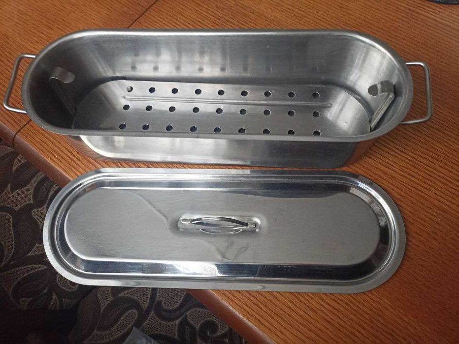 Каструля для риби