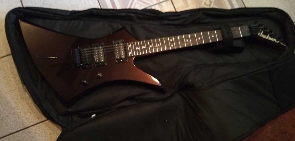 Jackson Kelly Performer Made In Japan + pokrowiec