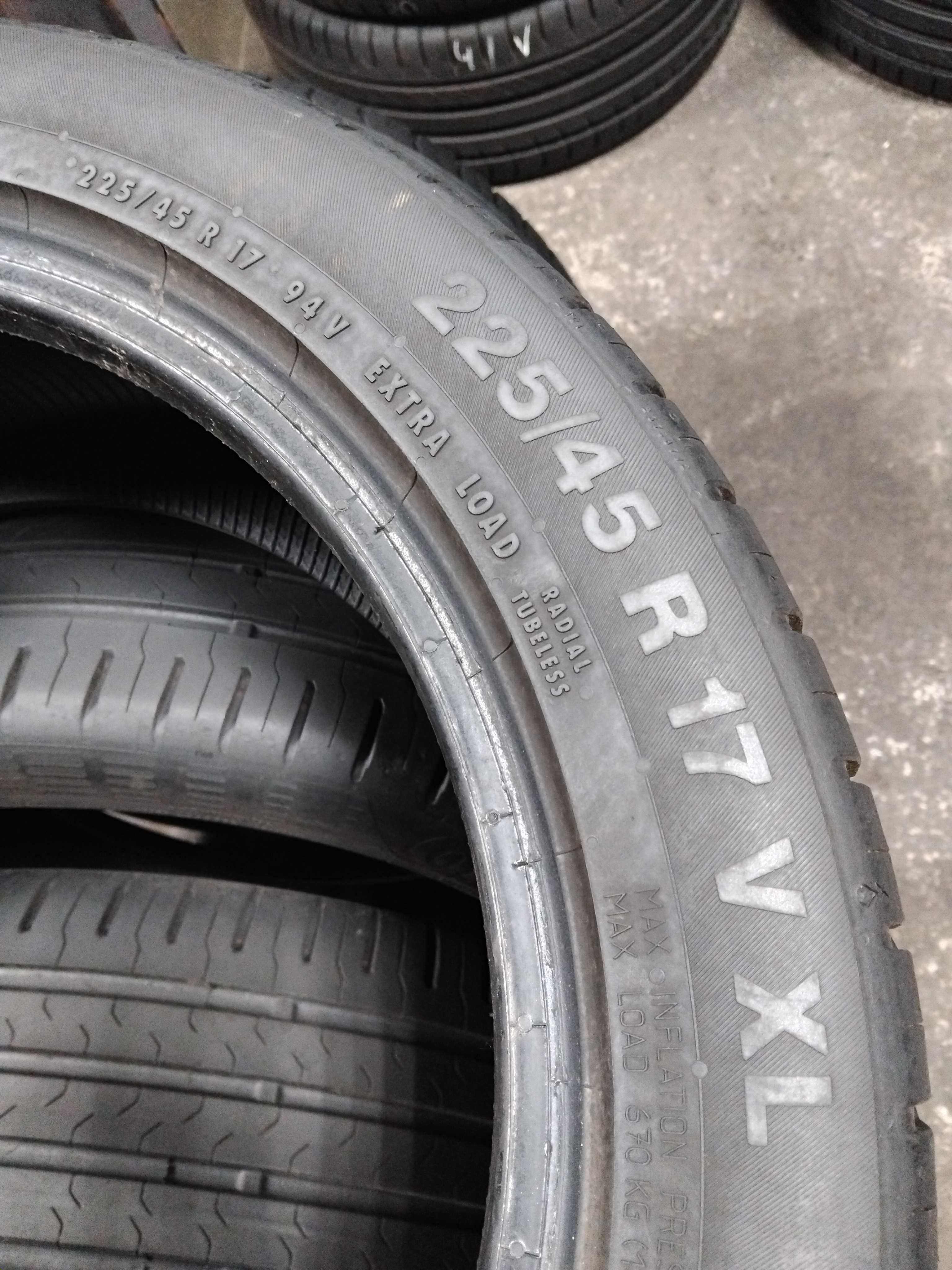 Шини бу 225/45 R17 Continental Eco Contact 5 Комплект Літо