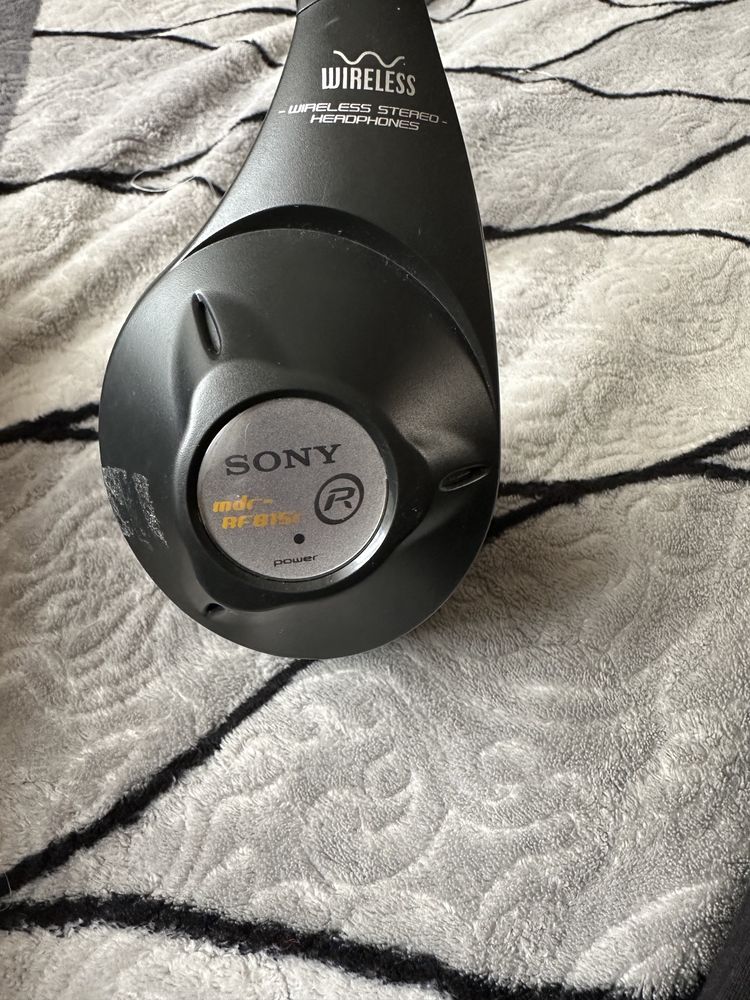 Наушники Sony          .