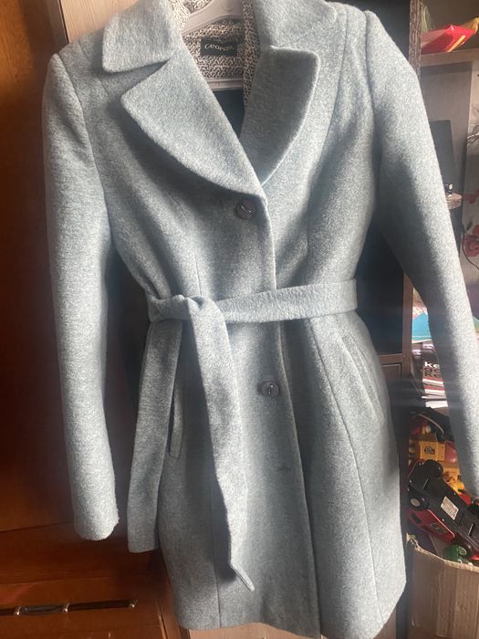 Пальто весняне