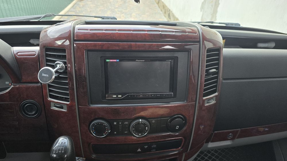 Продам магнітолу піонер з перехідною рамкою Спринтер 313