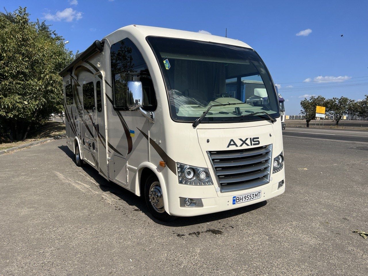 Автодом Thor Axis