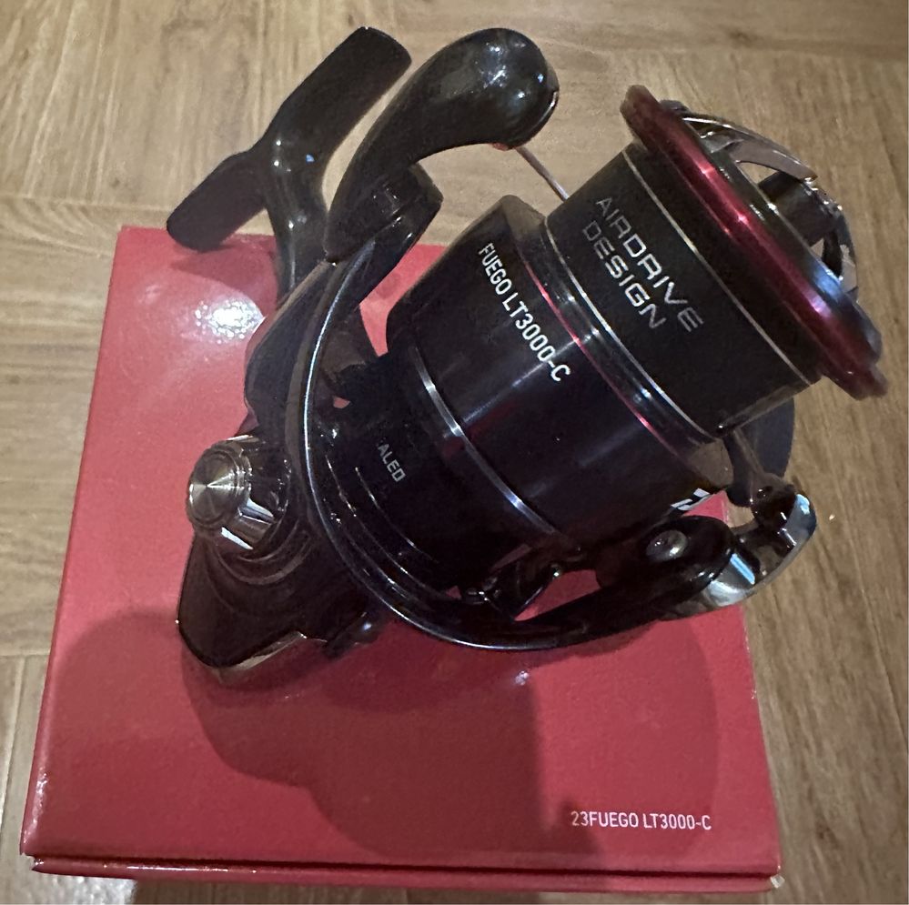 Котушка Daiwa 23 Fuego LT 3000-C