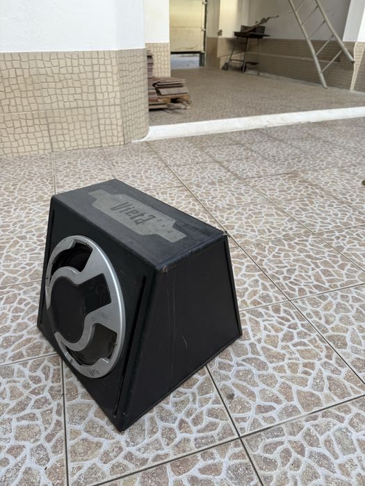 Caixa de som subuffer vieta