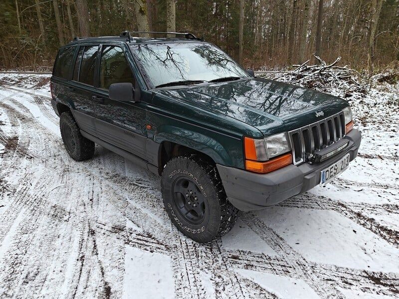 Jeep Grand Cherokee 1996 року 
2.5 Diesel  Механіка
2.5 Diesel  Механі