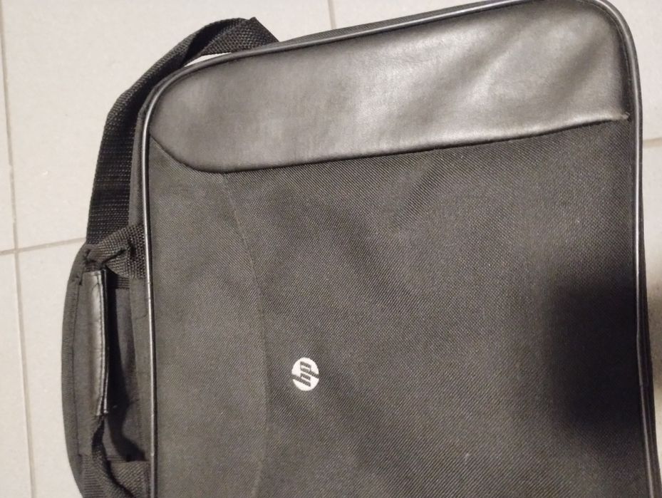 Torba na laptopa