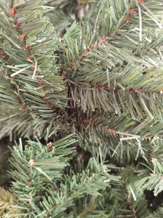 Árvore Natal 2mt Diversos Luzes e  bolas