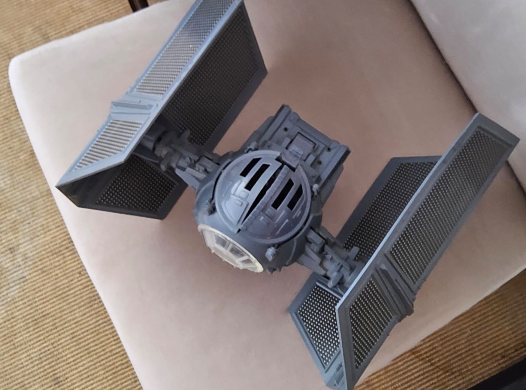 Star wars tie fighter do Darth Vader