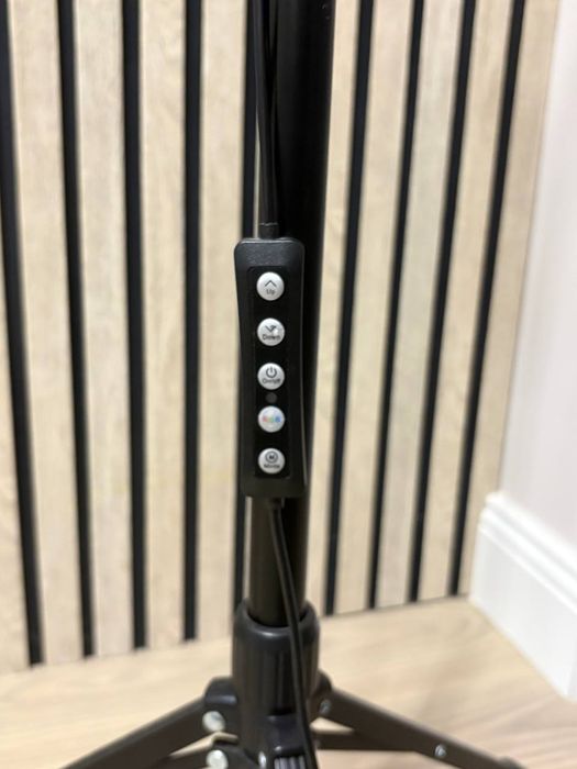 Кільцева лед лампа з тримачем для телефону