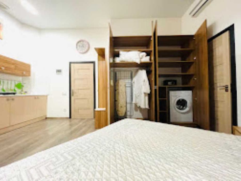 7 ст Б Фонтана 520 м гостиница 14 номеров -студий с кухней и с/у