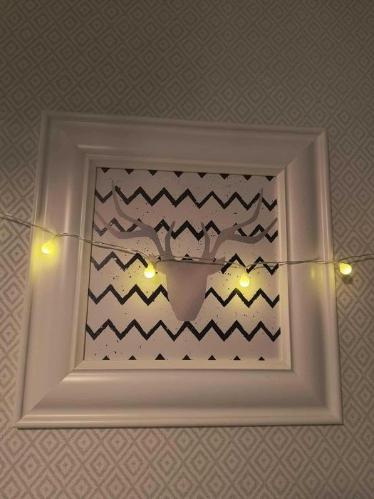 Obraz w bialej ramie