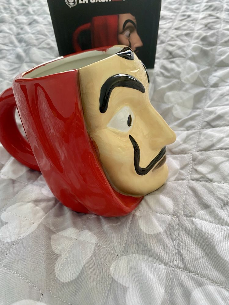 Kubek 3D Maska Salvadora Dalego – Dom z Papieru Netflix