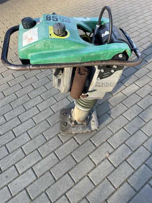 Skoczek Wacker BS 50-2i