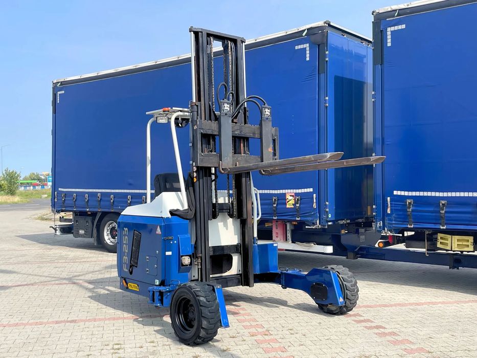 Palfinger F3 253 PX / WÓZEK WIDŁOWY / 3M / 2500 kg  915 motogodzin