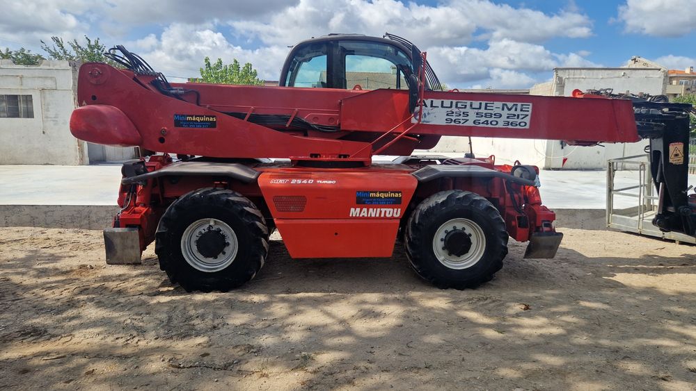 Manitou rotativo 25 metros