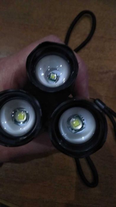 Фонарик Алюміній з Led- діодом T6 і акумулятором 18650 на 2000мАгодин