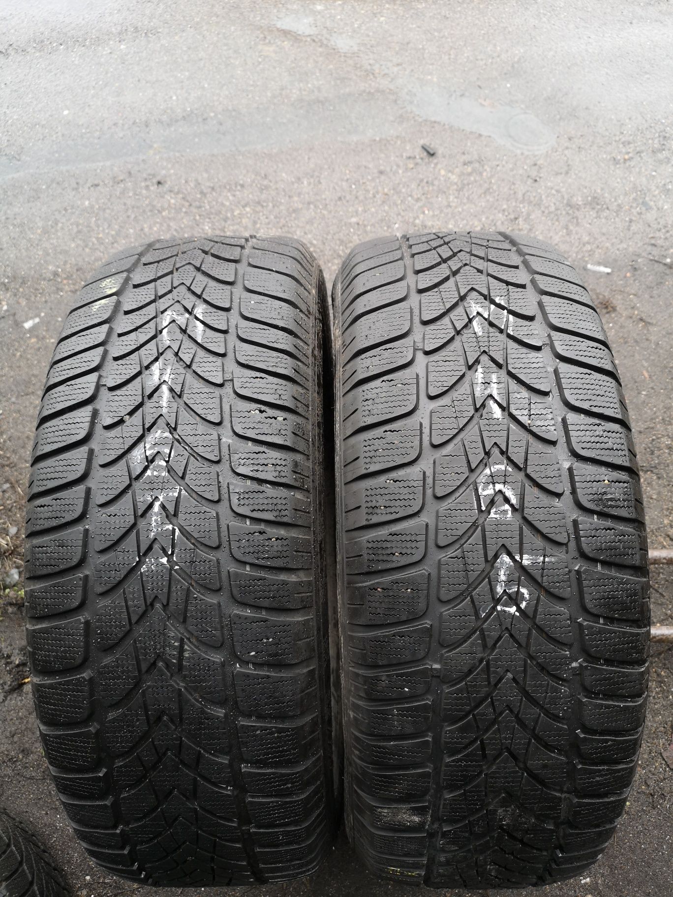 Opony zimowe 225/55/18 Dunlop 2szt 5,5mm