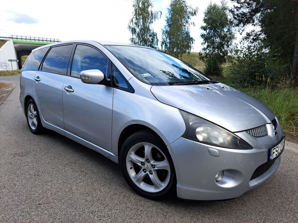 Mitsubishi Grandis 6 osobowy 2.4 b z LPG 170km Klimatyzacja