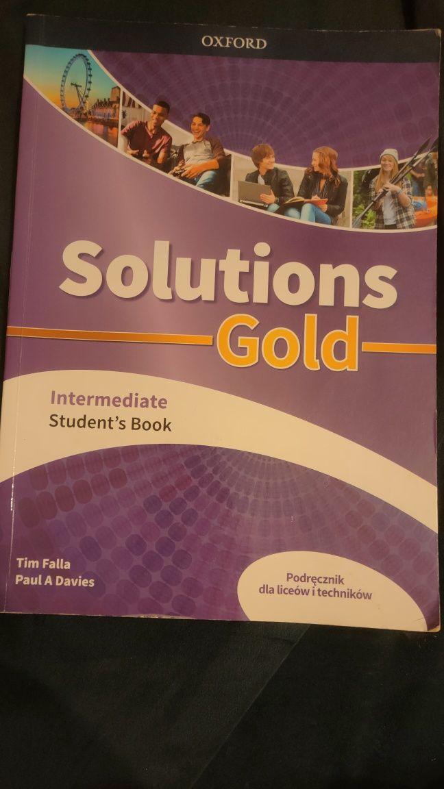 Solutions gold intermediate students book