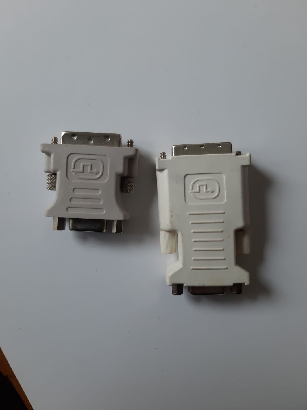 VGA - DVI adapters
