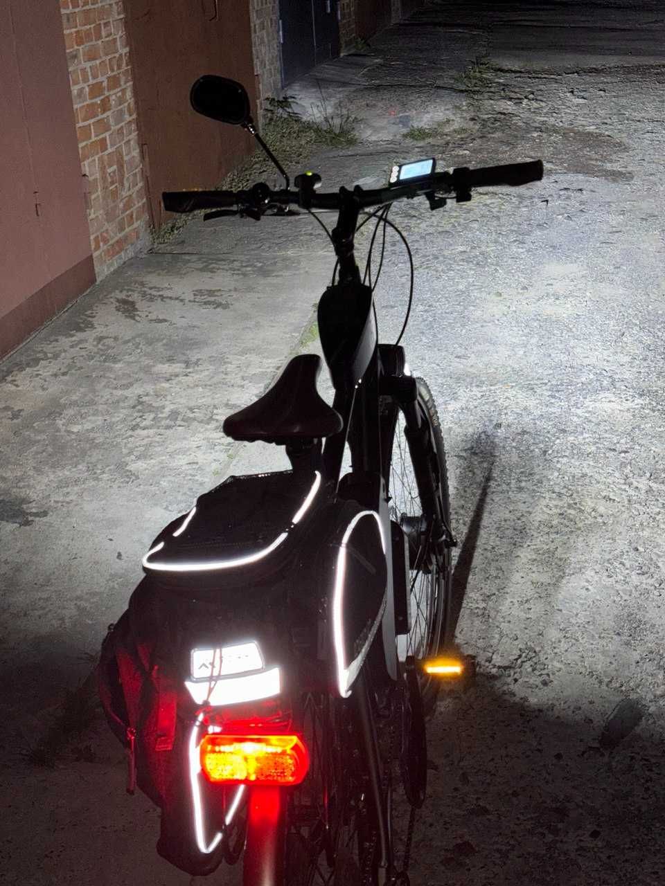Електровелосипед Crescent ( Швеція) 28''
