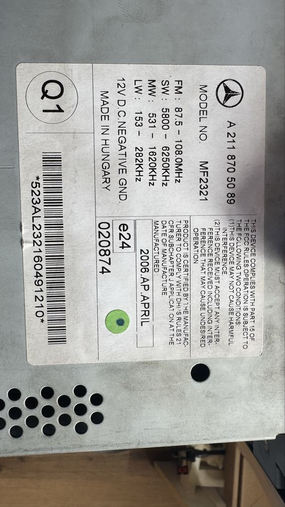 Radio W211 como novo