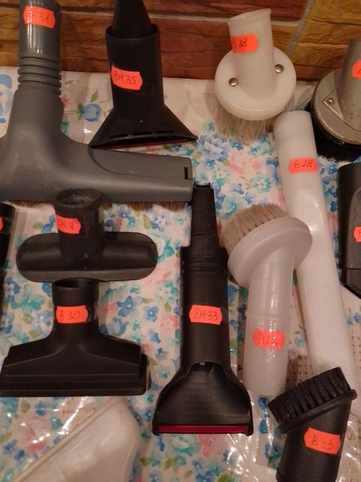 насадки для пылесоса, турбо щетки , разные