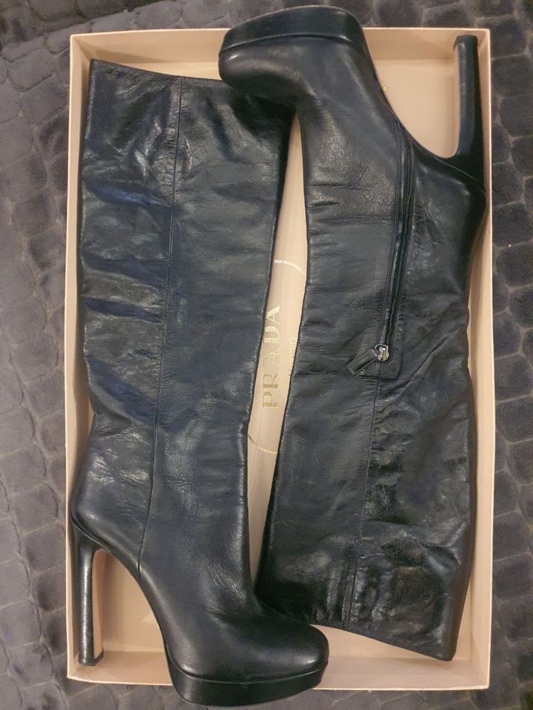 Сапоги Prada, размер 40, черные.