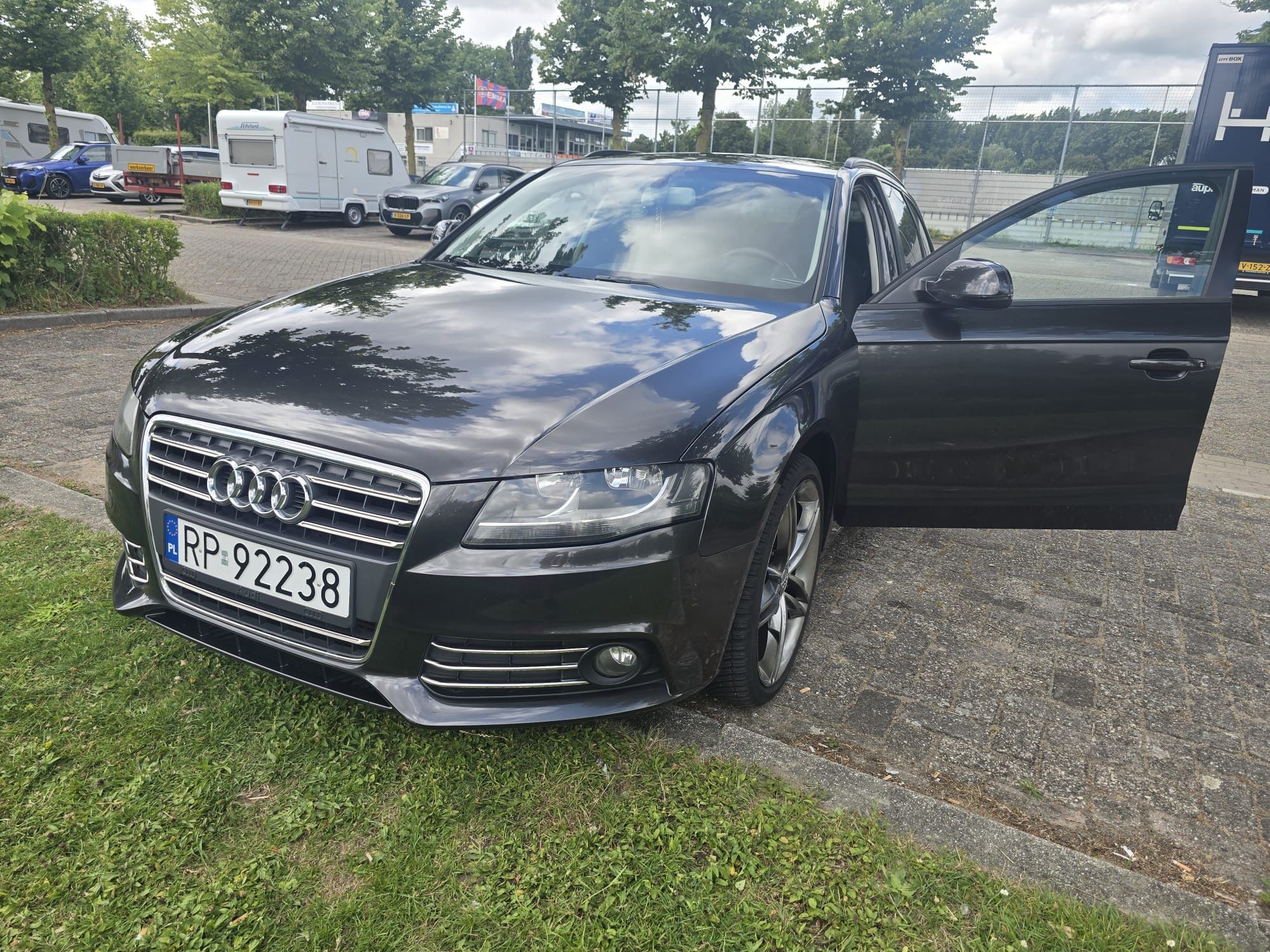 Audi A4b8 Avant 2.0tdi 2011r