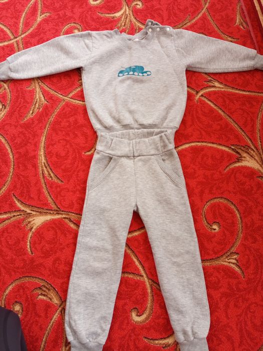 Костюм теплый на 4-5год