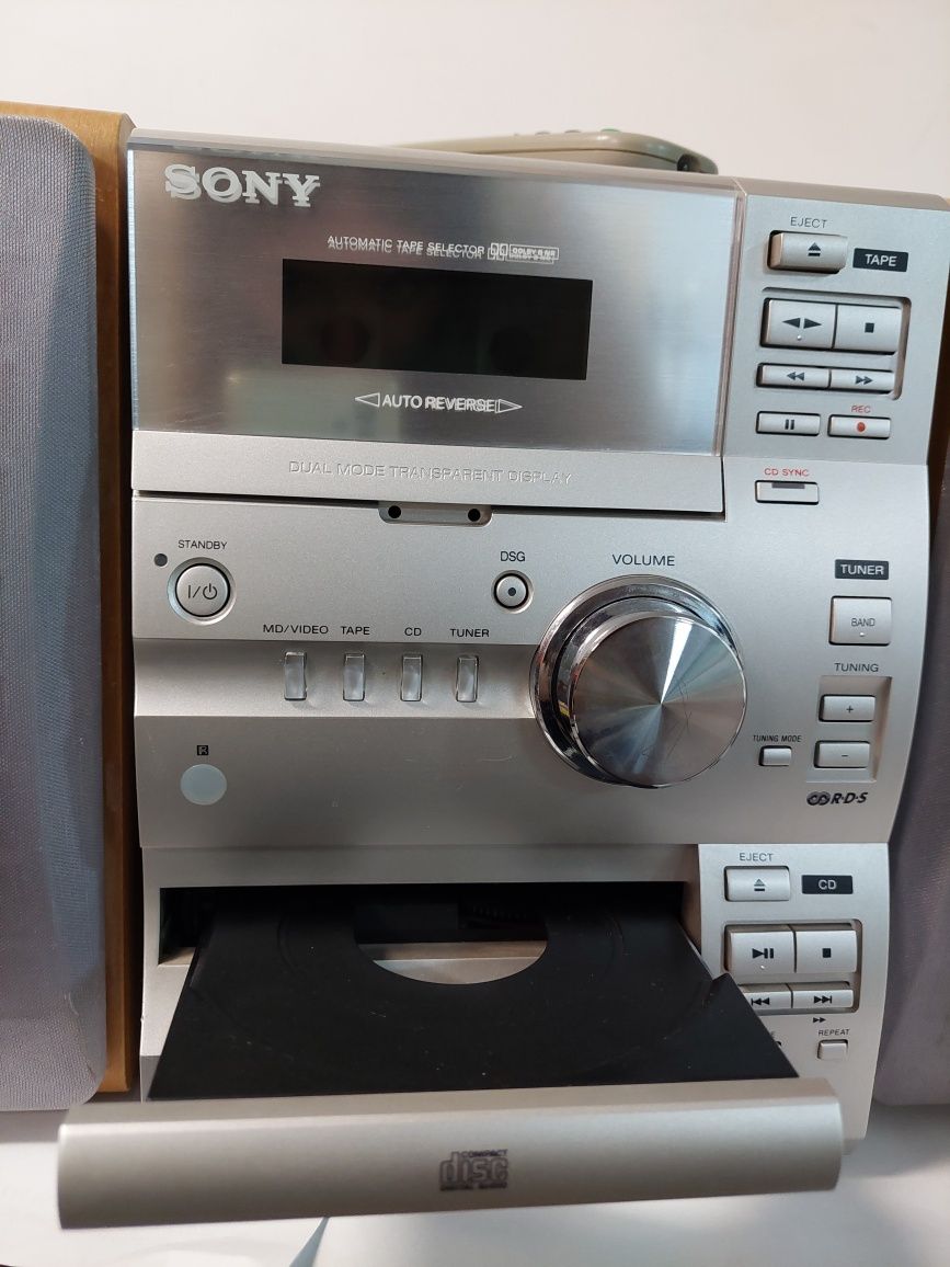 Wieża Sony HCD-CP1 srebrna i 2 glosniki