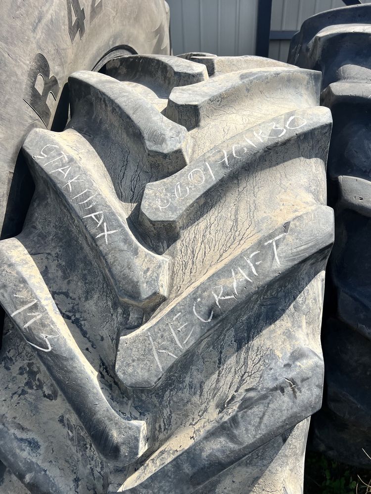 600/70 R30 firstone Goodyear