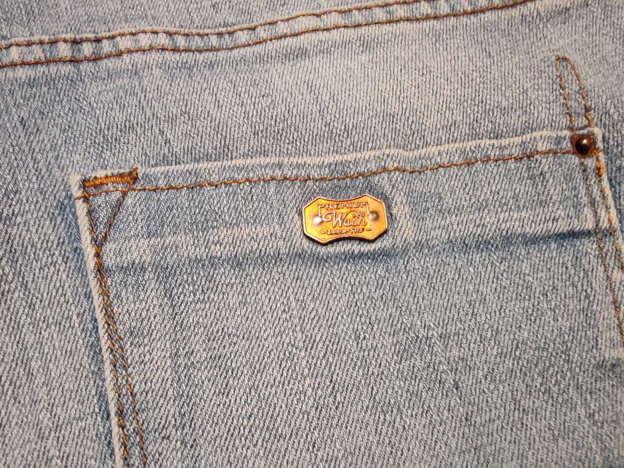 Calções em ganga elástica da marca Zara. Novos. Sem uso.