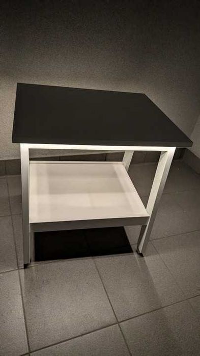 Stolik kawowy biały