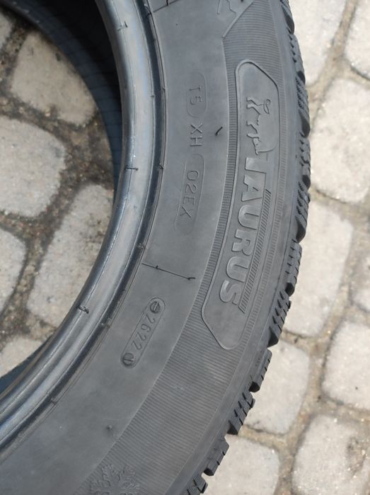 225.60.17 jedna opona Taurus SUV Winter Dot 2022