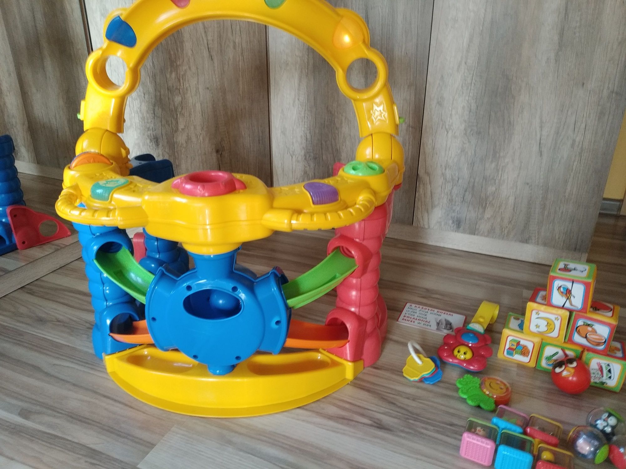 Fisher Price Kojec Plac Zabaw Zjeżdżalnia Interaktywna Zabawki