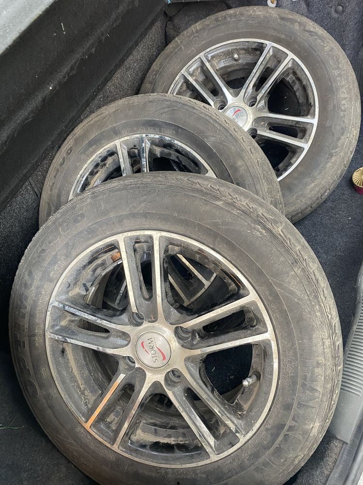 Hyundai accent 1,3 бензин