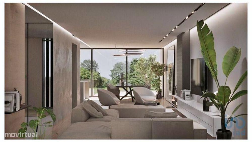 Casa T3 em Fânzeres e São Pedro da Cova de 195,00 m2