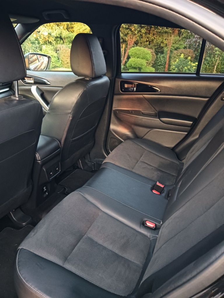 Mitsubishi eclipse cross PHEV 2022