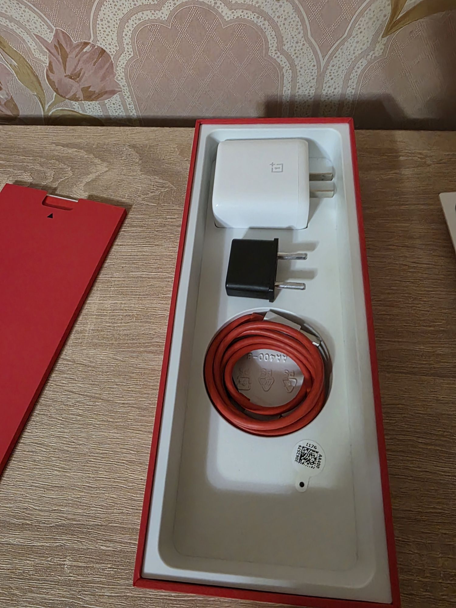 One plus 9rt silver 8/128g