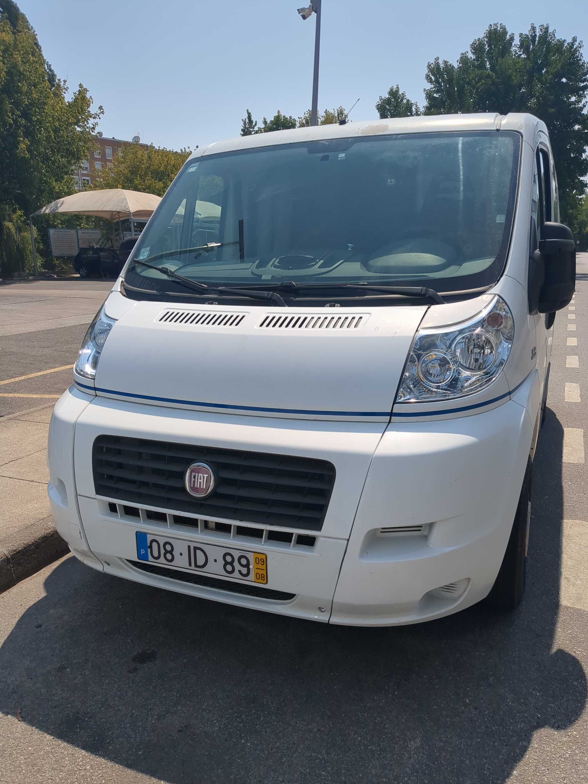 Fiat Ducato campervan 4 lugares - Legalizada como Autovivenda