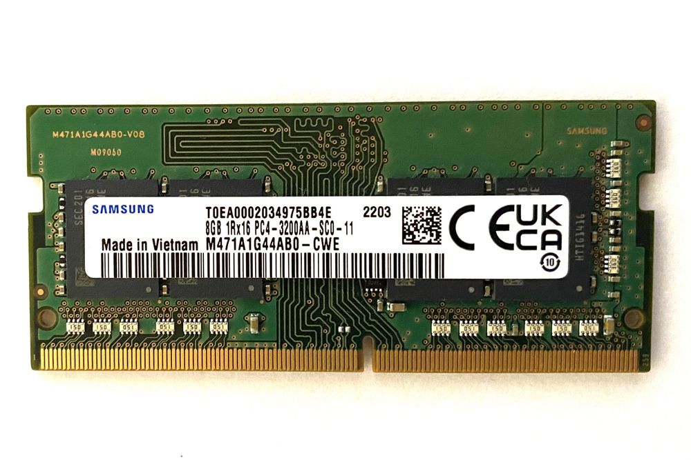 Б/у Оперативна память Samsung 8 GB SO-DIMM DDR4 3200