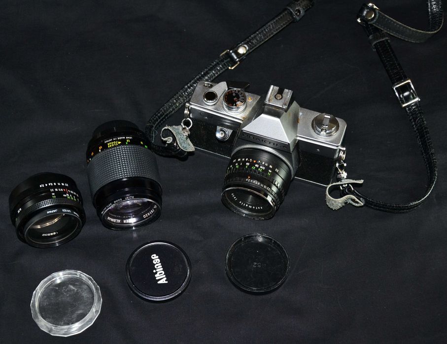 Зеркальный фотоаппарат Praktica l2