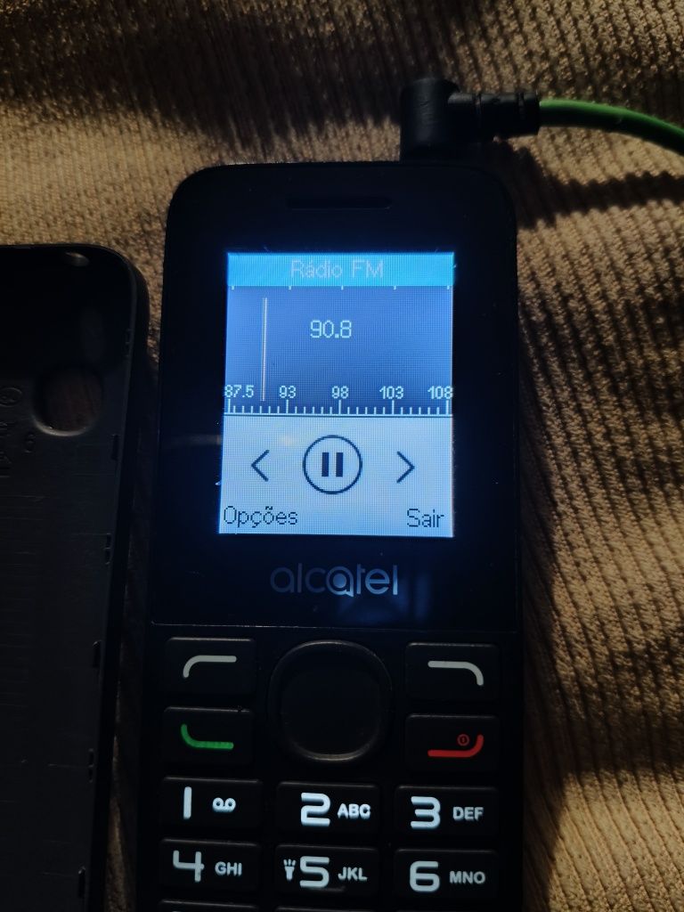 Telemóvel Alcatel 1054X - Desbloqueado - Envio Grátis