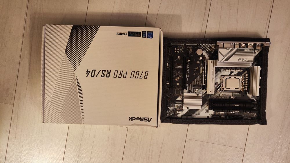 I9 13900k Asrock b760 32 gb ram