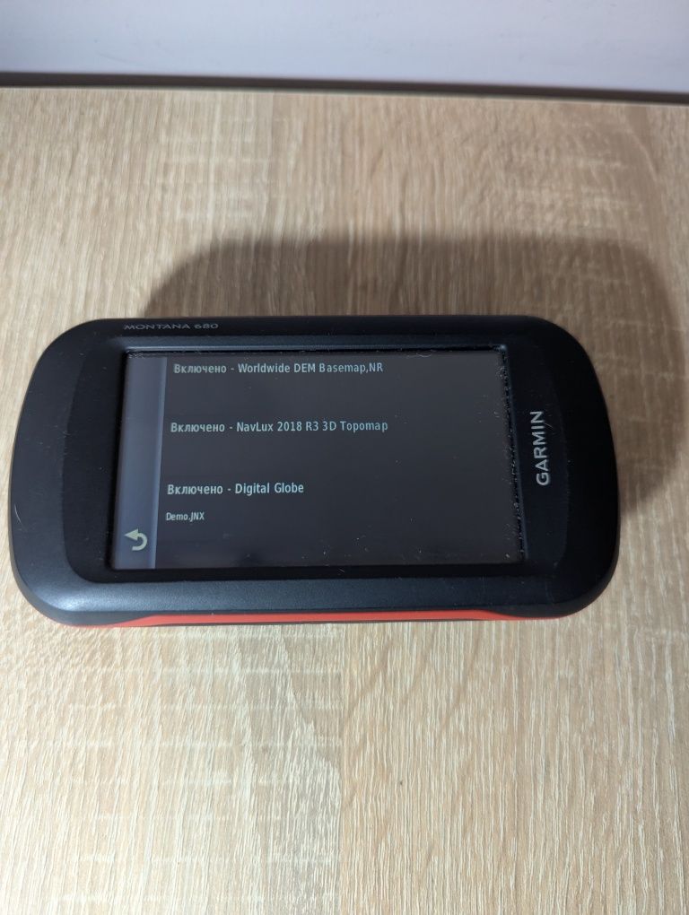 Garmin Montana 680 чудовий стан Туристичний навігатор